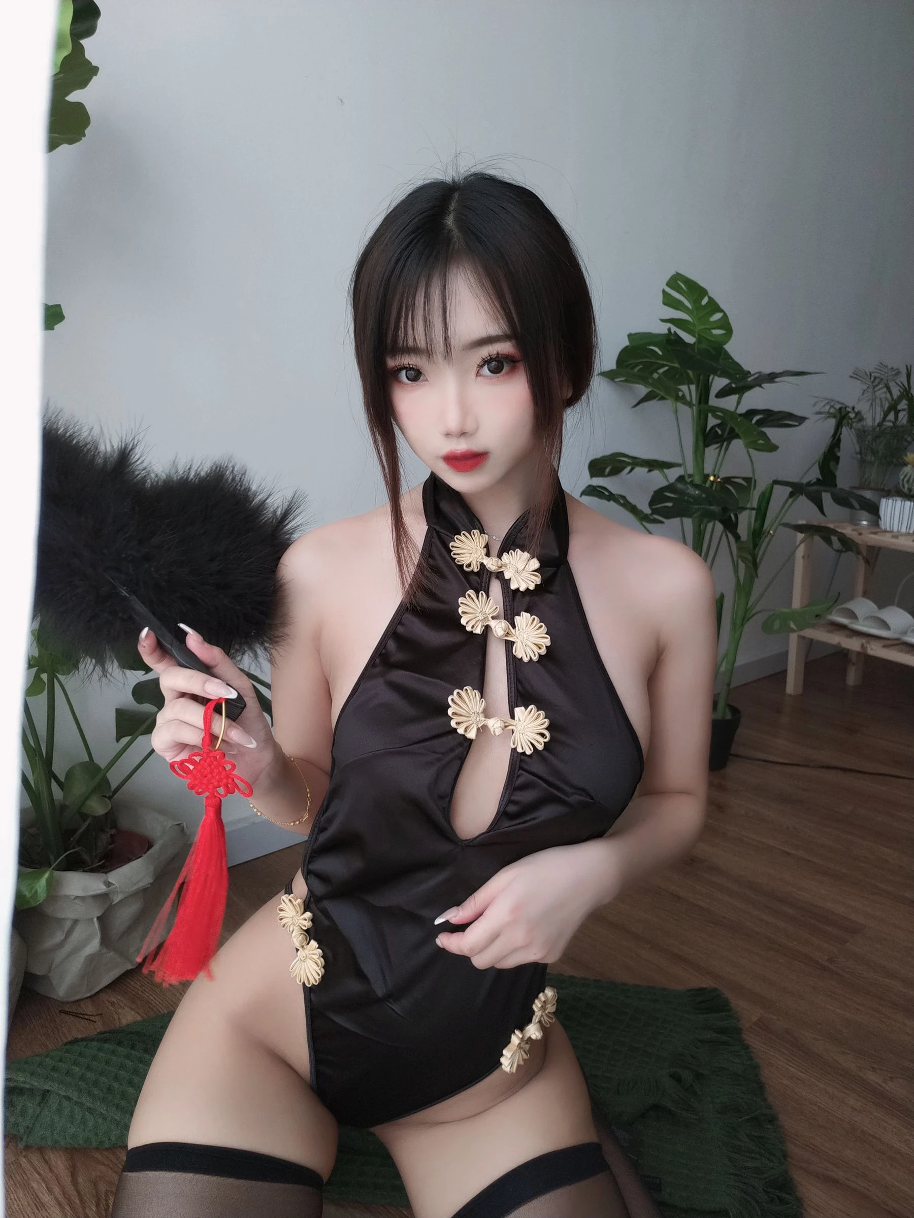 [Cosplay] 白嫩美少女鬼畜瑤 [34P]