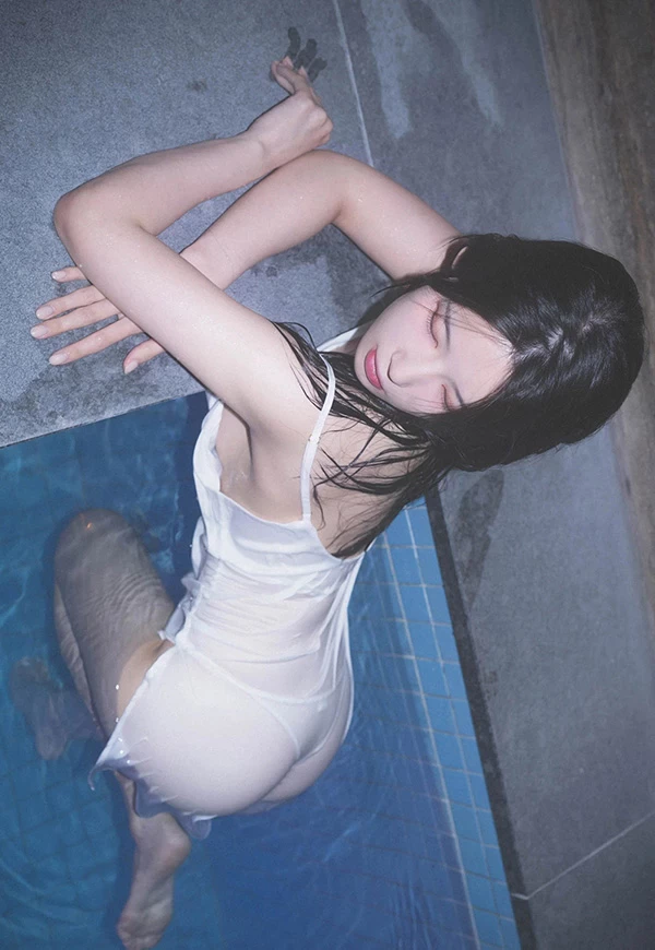 韩国美少女 Yeha 湿身浴巾 [36P]