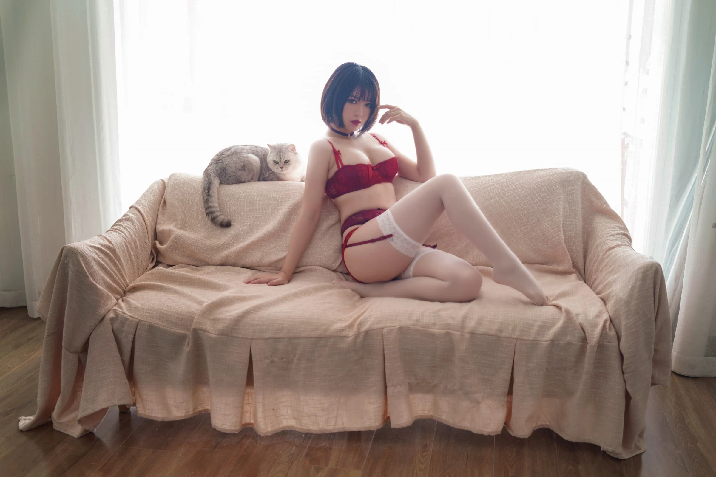 半半子《 赤红 》